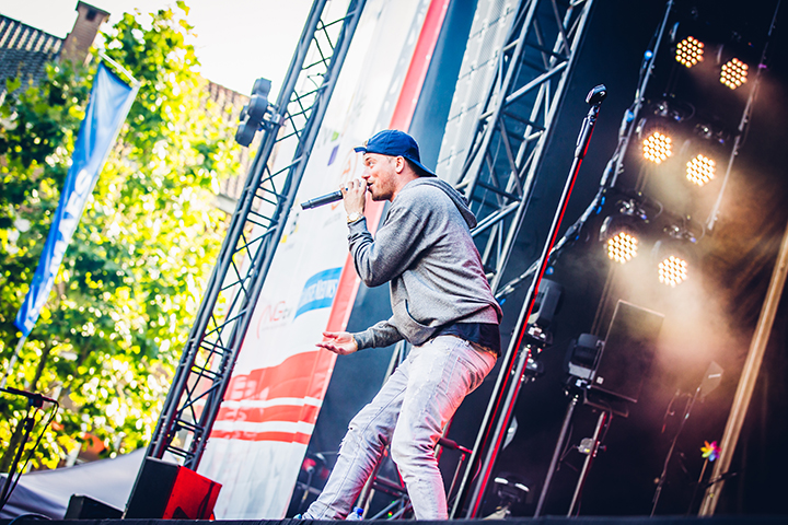 Gers Pardoel @ Marktrock Vilvoorde 2016, foto 7, foto's door Elke Briers - FrontView Magazine