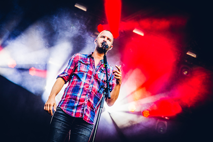 Stan Van Samang @ Marktrock Vilvoorde 2016, picture 10, photographed by Elke Briers - FrontView Magazine