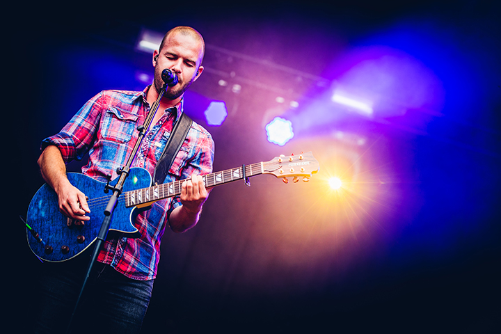 Stan Van Samang @ Marktrock Vilvoorde 2016, picture 13, photographed by Elke Briers - FrontView Magazine