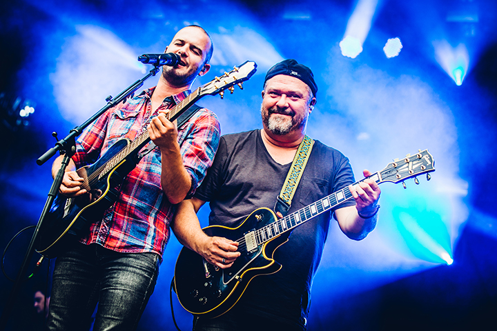 Stan Van Samang @ Marktrock Vilvoorde 2016, picture 17, photographed by Elke Briers - FrontView Magazine