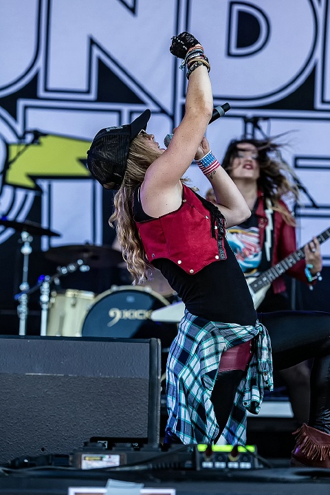 ThunderMother @ Alcatraz Metal Fest 2016, picture 6, photographed by Edwin Houdevelt - FrontView Magazine
