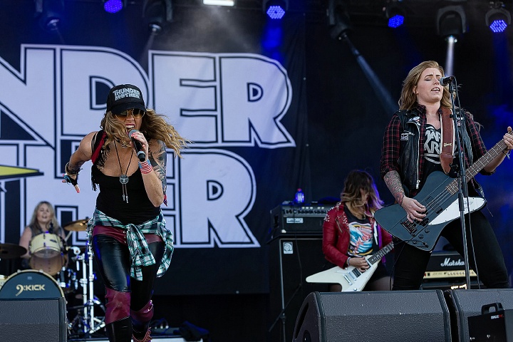 ThunderMother @ Alcatraz Metal Fest 2016, picture 8, photographed by Edwin Houdevelt - FrontView Magazine