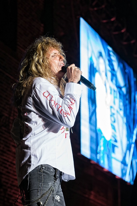 Whitesnake @ Alcatraz Metal Fest 2016, foto 14, foto's door Edwin Houdevelt - FrontView Magazine