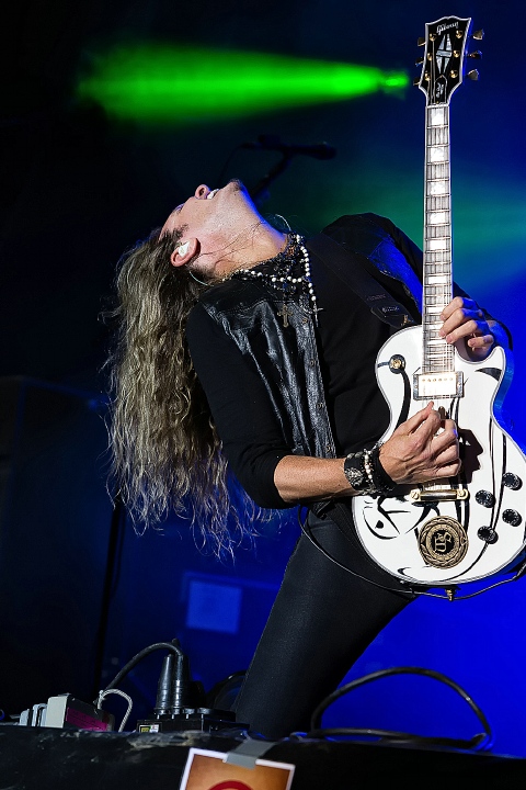 Whitesnake @ Alcatraz Metal Fest 2016, foto 32, foto's door Edwin Houdevelt - FrontView Magazine