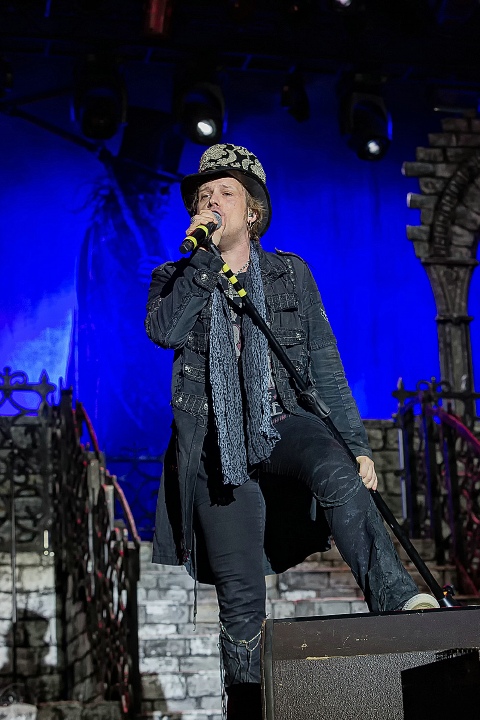 Avantasia @ Alcatraz Metal Fest 2016, foto 16, foto's door Edwin Houdevelt - FrontView Magazine