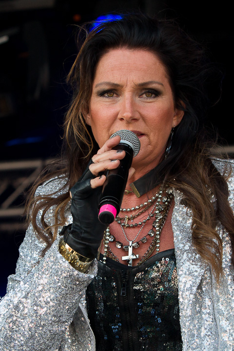 Jenny Berggren @ Nostalgie Beach Festival, picture 8, photographed by Marc Verdonck - FrontView Magazine