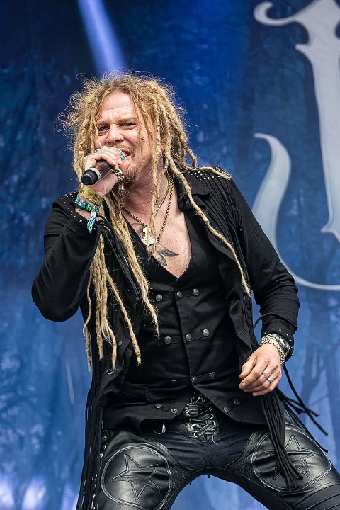 Korpiklaani @ Alcatraz Metal Fest 2016, foto 7, foto's door Edwin Houdevelt - FrontView Magazine