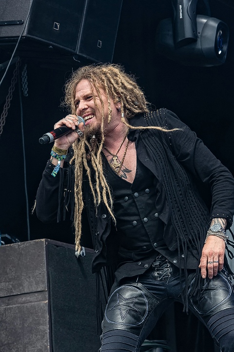 Korpiklaani @ Alcatraz Metal Fest 2016, foto 18, foto's door Edwin Houdevelt - FrontView Magazine