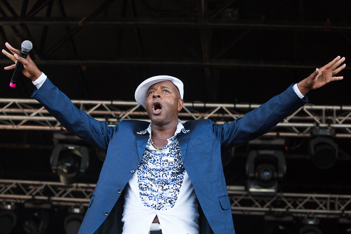 Leee John @ Nostalgie Beach Festival, picture 15, photographed by Marc Verdonck - FrontView Magazine