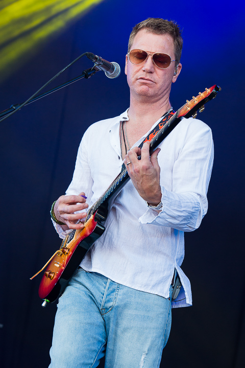 Level 42 @ Nostalgie Beach Festival, picture 11, photographed by Marc Verdonck - FrontView Magazine