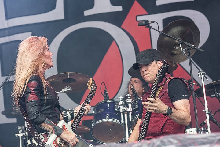 Lita Ford @ Alcatraz Metal Fest 2016, foto 24, foto's door Edwin Houdevelt - FrontView Magazine