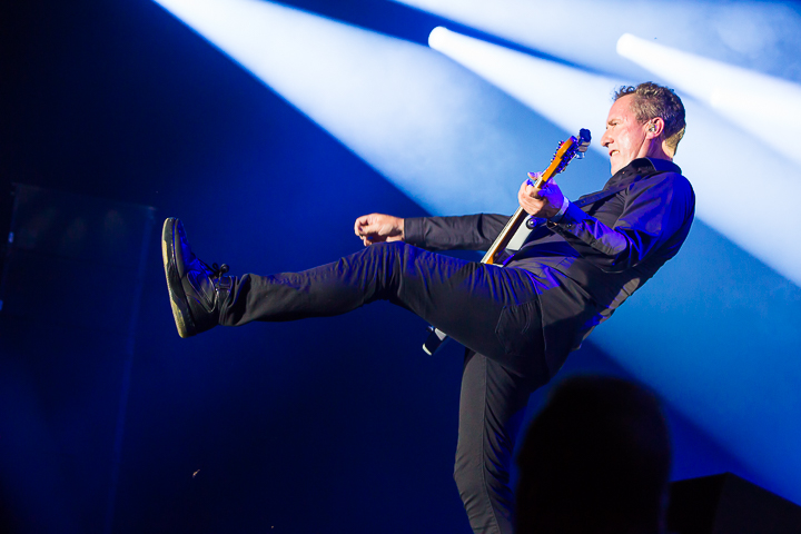 O.M.D. @ Nostalgie Beach Festival, picture 11, photographed by Marc Verdonck - FrontView Magazine
