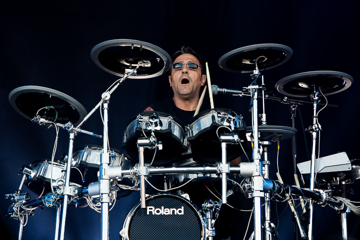 Schmutz @ Nostalgie Beach Festival, picture 19, photographed by Marc Verdonck - FrontView Magazine