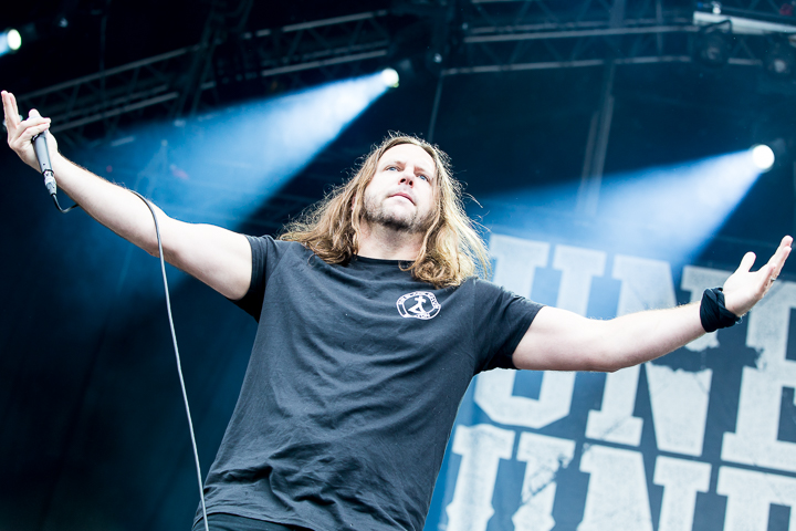 Unearth @ Into The Grave 2016, picture 4, photographed by Dorien Goetschalckx - FrontView Magazine