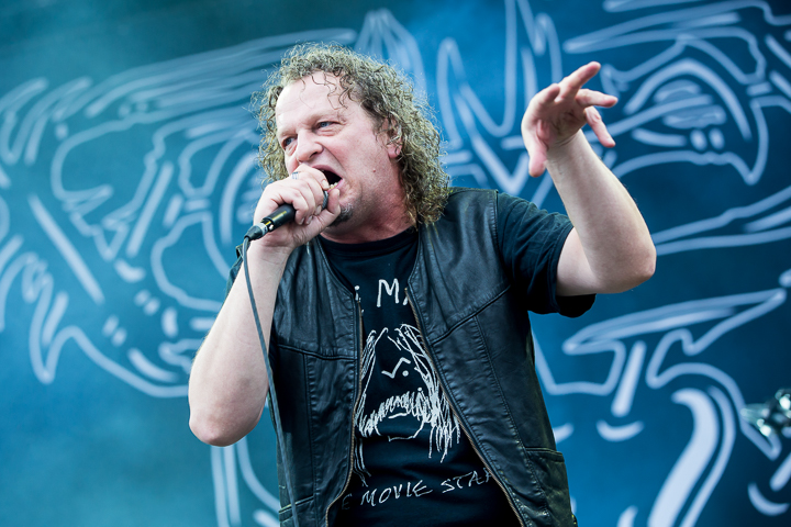 Voivod @ Into The Grave 2016, foto 12, foto's door Dorien Goetschalckx - FrontView Magazine