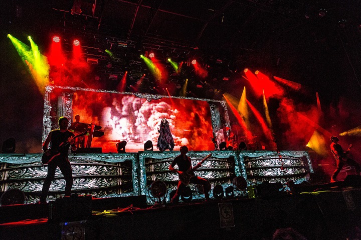 Within Temptation @ Alcatraz Metal Fest 2016, foto 6, foto's door Edwin Houdevelt - FrontView Magazine