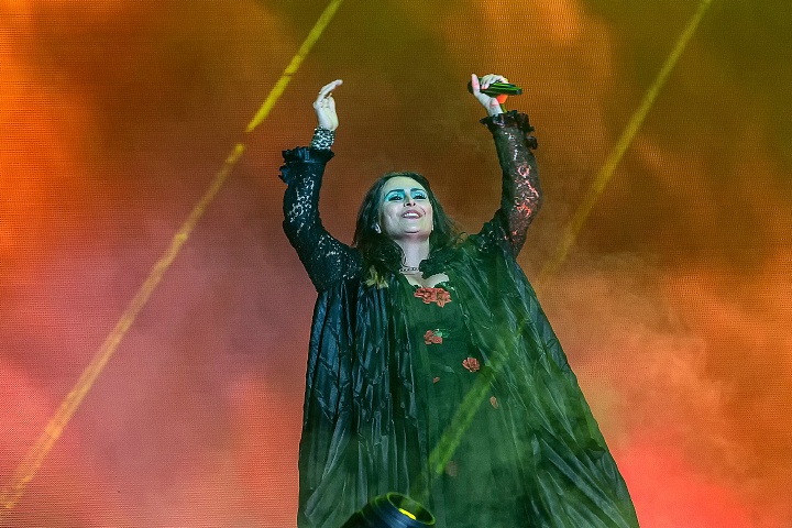 Within Temptation @ Alcatraz Metal Fest 2016, foto 9, foto's door Edwin Houdevelt - FrontView Magazine