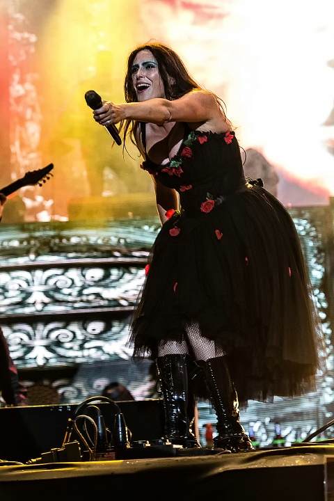 Within Temptation @ Alcatraz Metal Fest 2016, foto 26, foto's door Edwin Houdevelt - FrontView Magazine