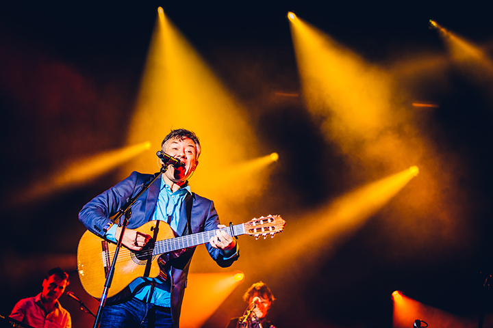 Bart Peeters @ Marktrock Aalst 2016, foto 6, foto's door Elke Briers - FrontView Magazine