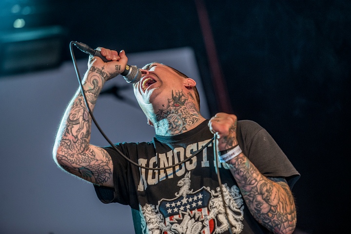 Bishops Green @ Ieper Hardcore Fest, picture 7, photographed by Luc Luyten - FrontView Magazine