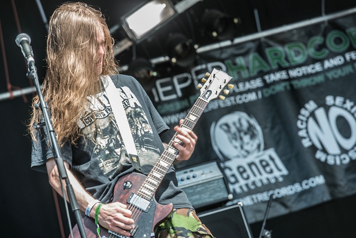 Desolated @ Ieper Hardcore Fest, picture 5, photographed by Luc Luyten - FrontView Magazine