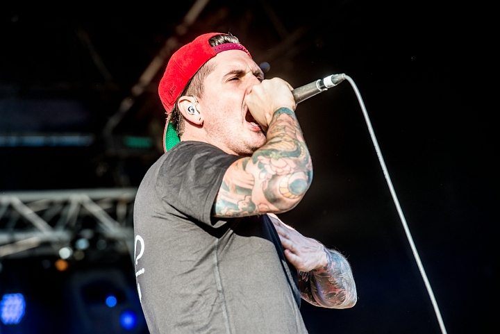 I Killed the Prom Queen @ Ieper Hardcore Fest, picture 3, photographed by Luc Luyten - FrontView Magazine