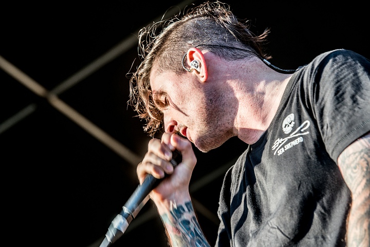 I Killed the Prom Queen @ Ieper Hardcore Fest, picture 18, photographed by Luc Luyten - FrontView Magazine