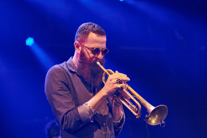 Jazz Middelheim - Zondag 14 augustus Avishai Cohen, Tutu Pouane, Jef Neve & Typhoon, STUFF. 'Hybrid Love', picture 2, photographed by Frederik Strobbe - FrontView Magazine