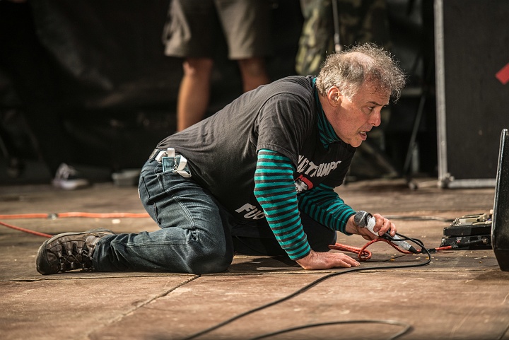 Jello Biafra & GSM @ Ieper Hardcore Fest, picture 22, photographed by Luc Luyten - FrontView Magazine