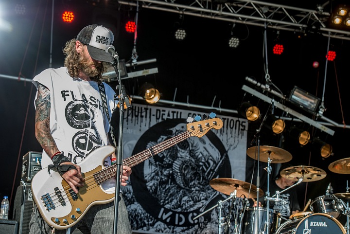 MDC @ Ieper Hardcore Fest, picture 10, photographed by Luc Luyten - FrontView Magazine