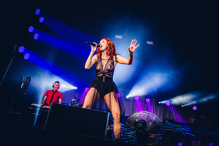 Natalia @ Marktrock Aalst 2016, picture 1, photographed by Elke Briers - FrontView Magazine