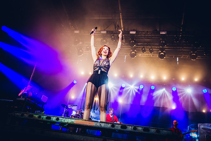 Natalia @ Marktrock Aalst 2016, picture 12, photographed by Elke Briers - FrontView Magazine