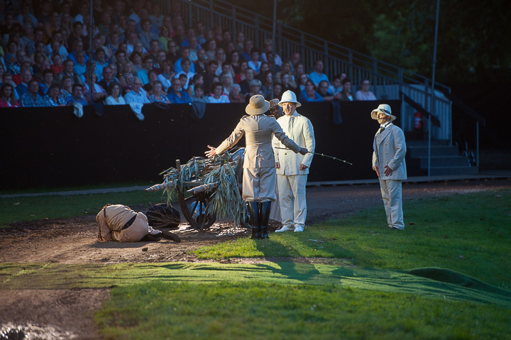 Première Albert 1 @ Kasteel de Merode, picture 8, photographed by Goele Bormans - FrontView Magazine