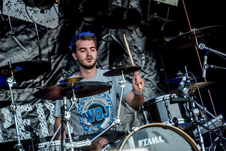 Stab @ Ieper Hardcore Fest, picture 7, photographed by Luc Luyten - FrontView Magazine