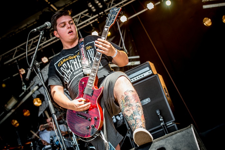 Stab @ Ieper Hardcore Fest, picture 17, photographed by Luc Luyten - FrontView Magazine