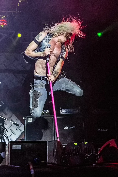 Twisted Sister @ Alcatraz Metal Fest 2016, foto 5, foto's door Edwin Houdevelt - FrontView Magazine