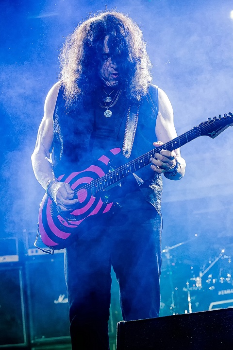 Twisted Sister @ Alcatraz Metal Fest 2016, foto 11, foto's door Edwin Houdevelt - FrontView Magazine
