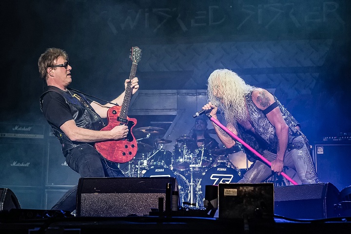 Twisted Sister @ Alcatraz Metal Fest 2016, foto 44, foto's door Edwin Houdevelt - FrontView Magazine