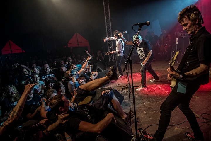 UK Subs @ Ieper Hardcore Fest, picture 33, photographed by Luc Luyten - FrontView Magazine