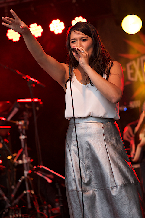 Silke & The Expendables @ Engie Parties Kapellen, picture 8, photographed by James Van Roosbroeck - FrontView Magazine