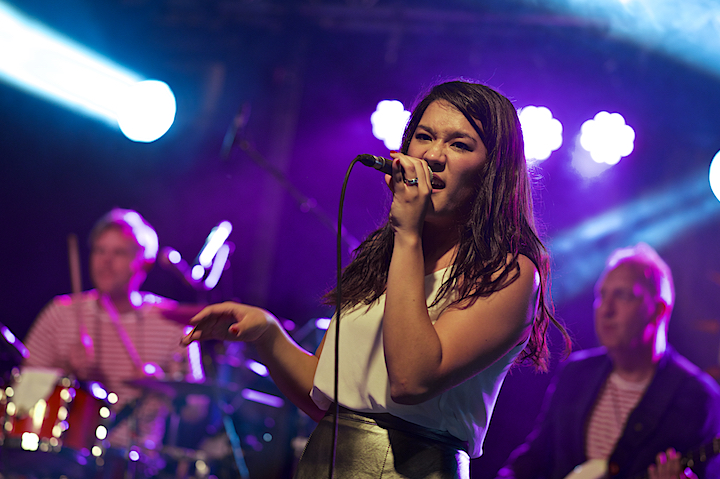 Silke & The Expendables @ Engie Parties Kapellen, picture 21, photographed by James Van Roosbroeck - FrontView Magazine