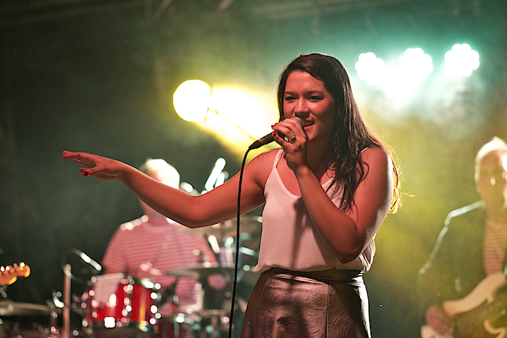 Silke & The Expendables @ Engie Parties Kapellen, picture 26, photographed by James Van Roosbroeck - FrontView Magazine