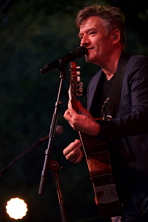 Bart Peeters @ OLT Rivierenhof, picture 7, photographed by James Van Roosbroeck - FrontView Magazine