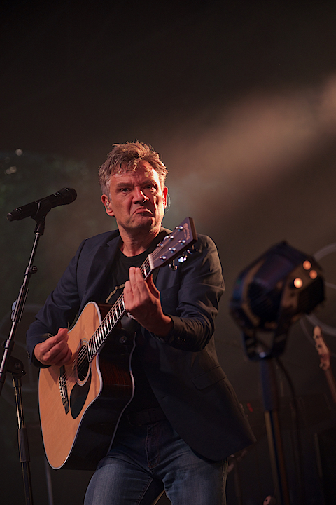Bart Peeters @ OLT Rivierenhof, picture 15, photographed by James Van Roosbroeck - FrontView Magazine