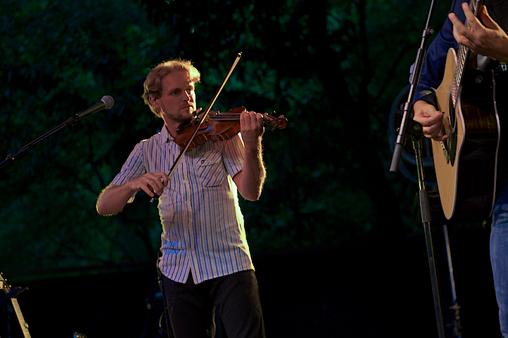 Bart Peeters @ OLT Rivierenhof, picture 20, photographed by James Van Roosbroeck - FrontView Magazine