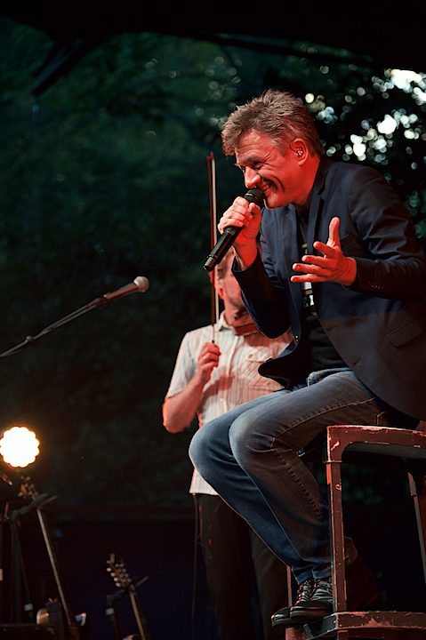 Bart Peeters @ OLT Rivierenhof, picture 27, photographed by James Van Roosbroeck - FrontView Magazine