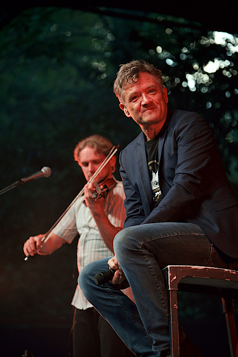 Bart Peeters @ OLT Rivierenhof, picture 28, photographed by James Van Roosbroeck - FrontView Magazine