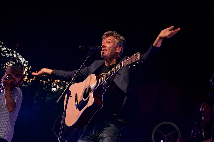 Bart Peeters @ OLT Rivierenhof, picture 33, photographed by James Van Roosbroeck - FrontView Magazine