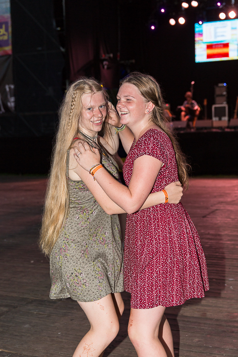 BoombalFestival Dag 1 Sfeer & Publiek @ Lovendegem, picture 15, photographed by Guy Danneels - FrontView Magazine