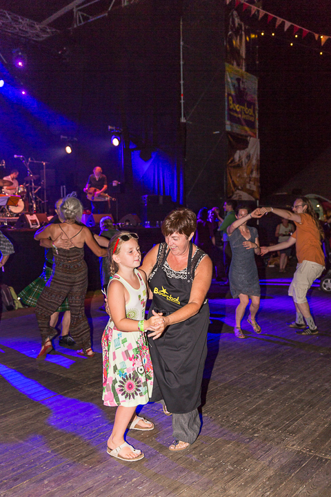 BoombalFestival Dag 1 Sfeer & Publiek @ Lovendegem, picture 53, photographed by Guy Danneels - FrontView Magazine